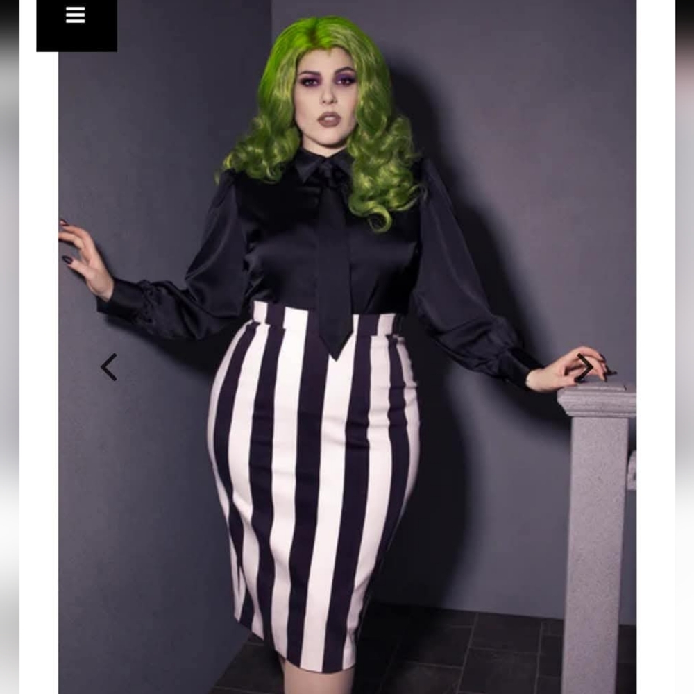 La Femme en Noir - Beetlejuice Black and White Striped Pencil Skirt, Size 2x NWT
